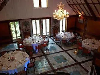 Hotel Chateau Du Val Hillion
