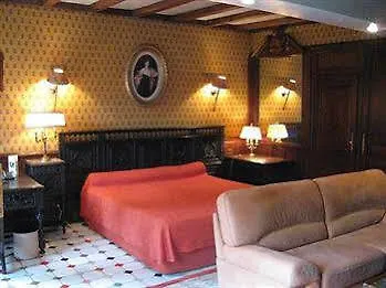 Hotel Chateau Du Val Hillion France