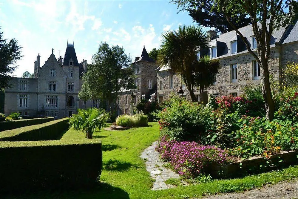 Hotel Chateau Du Val Hillion