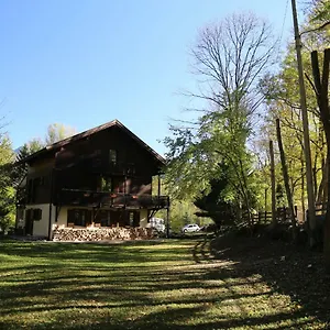 le-grand-saule.midi-pyreneeshotels.com/